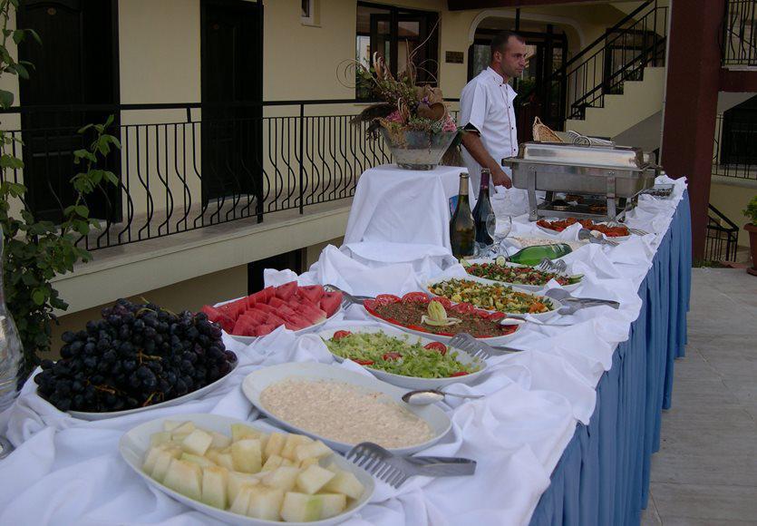 Las Palmeras Hotel Çamyuva Extérieur photo
