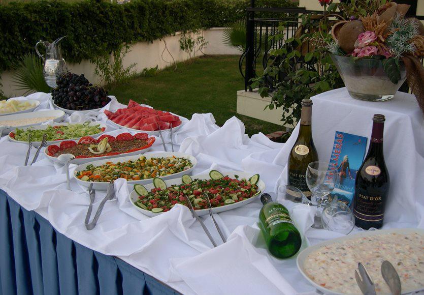 Las Palmeras Hotel Çamyuva Extérieur photo