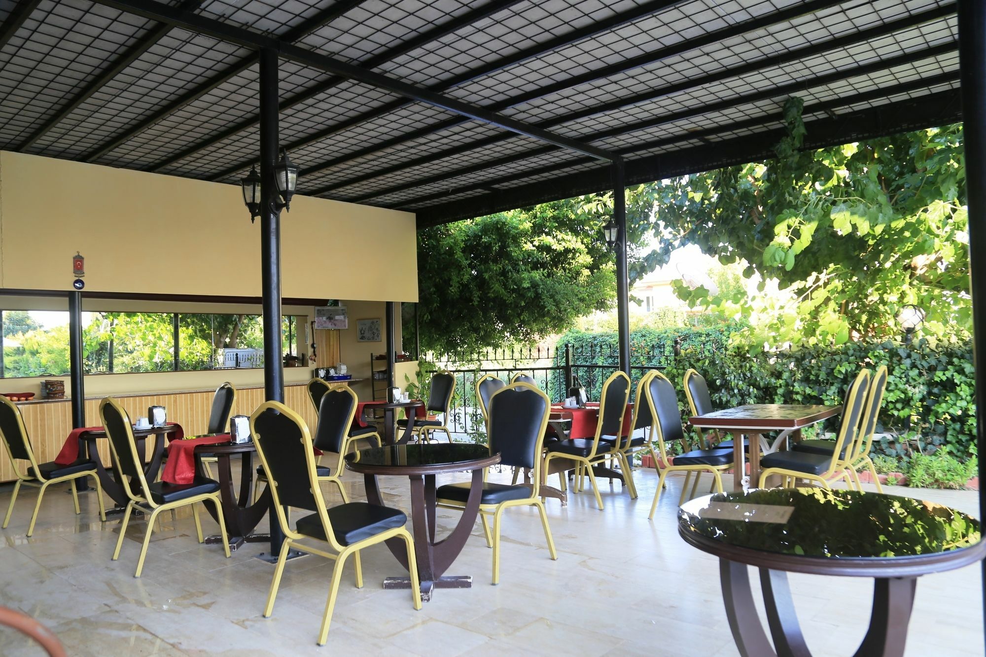 Las Palmeras Hotel Çamyuva Extérieur photo