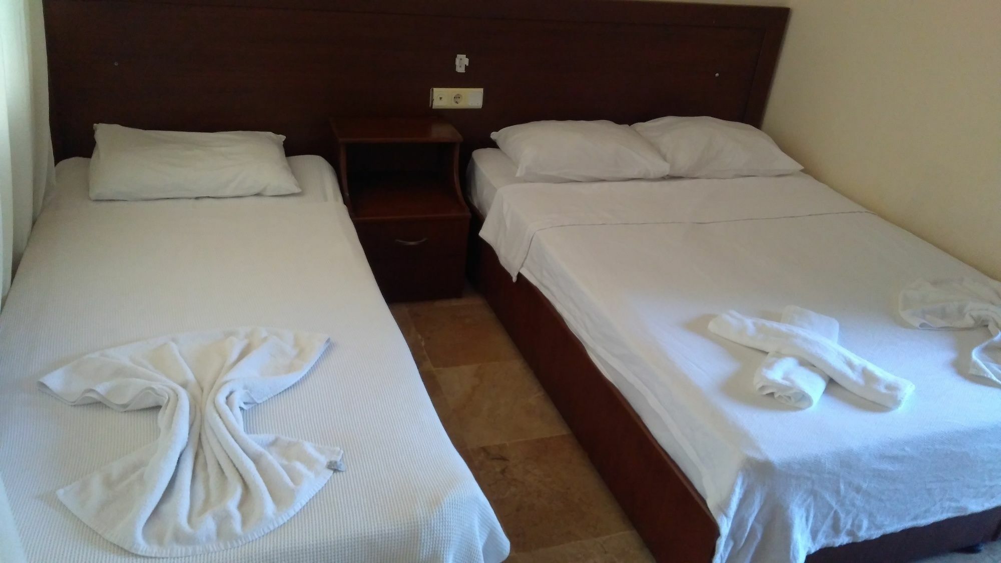Las Palmeras Hotel Çamyuva Extérieur photo